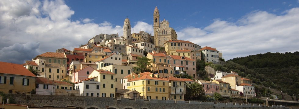 Excursion: Caves and medieval villages