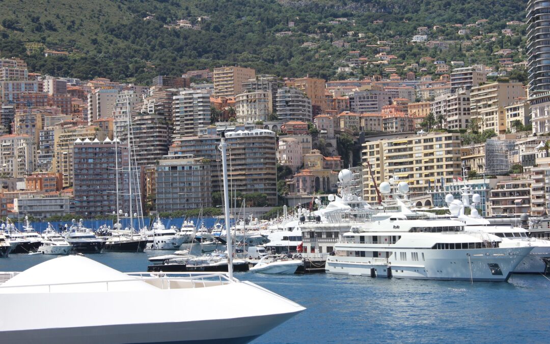 Monaco Yacht Show: yacht nel porto di Monaco